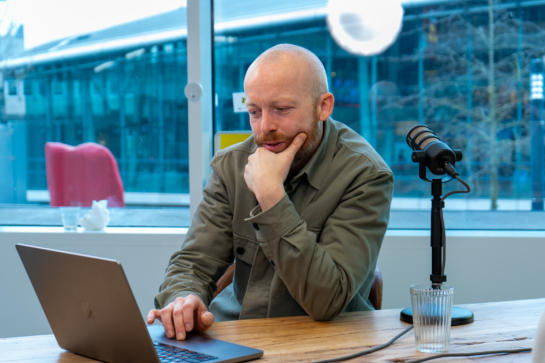 Podcast S2E4 | AI in video en marketing: wat kan er nu al en waar ligt de grens voor merken?